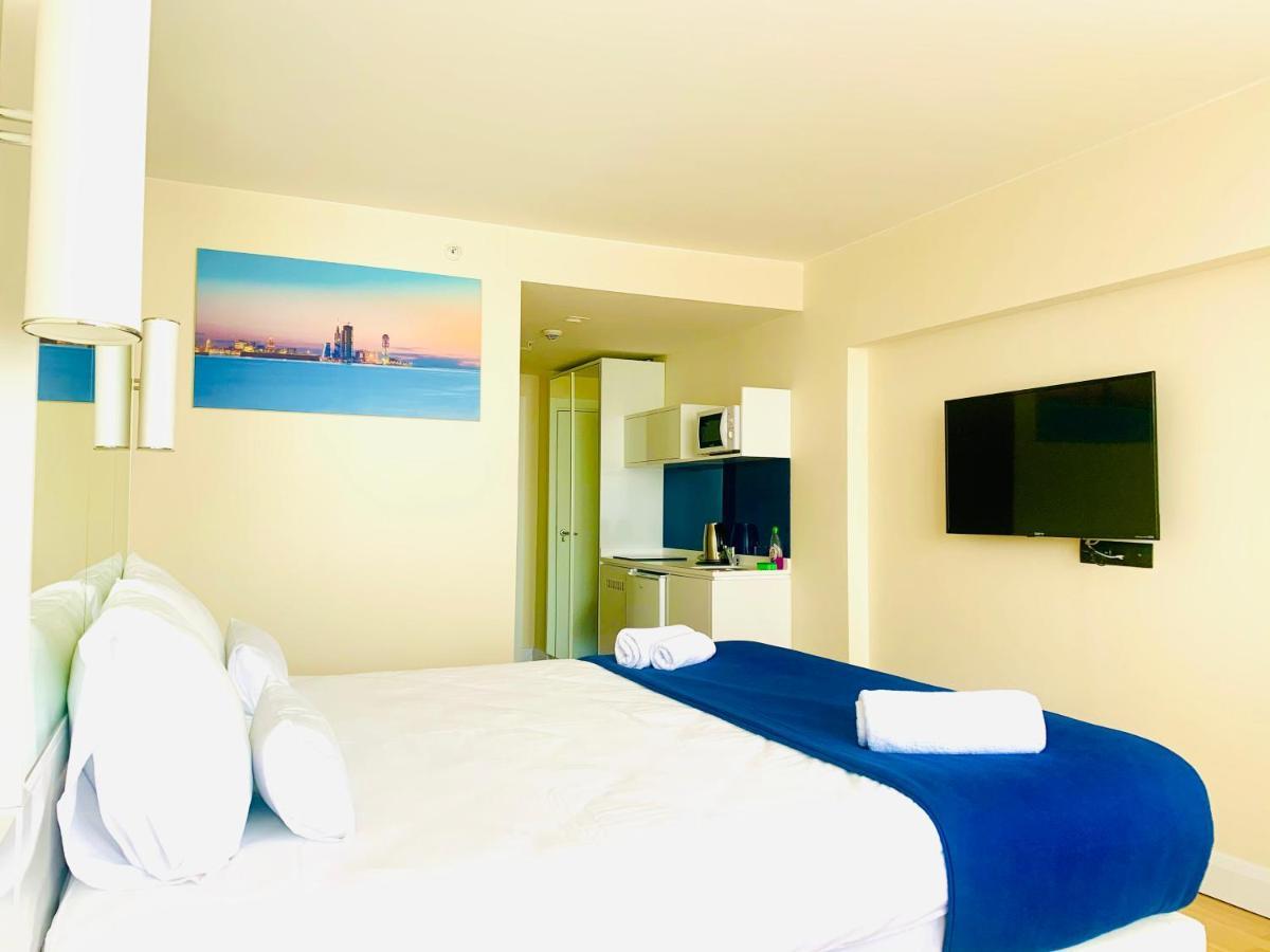 Royal Sea Breeze Apartments Μπατούμι Εξωτερικό φωτογραφία