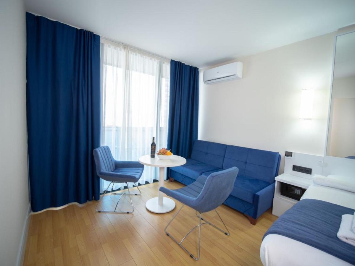 Royal Sea Breeze Apartments Μπατούμι Εξωτερικό φωτογραφία