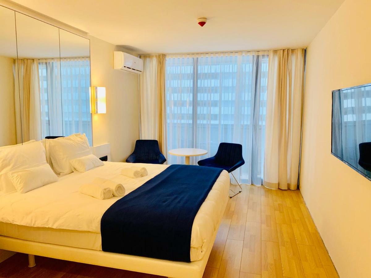 Royal Sea Breeze Apartments Μπατούμι Εξωτερικό φωτογραφία