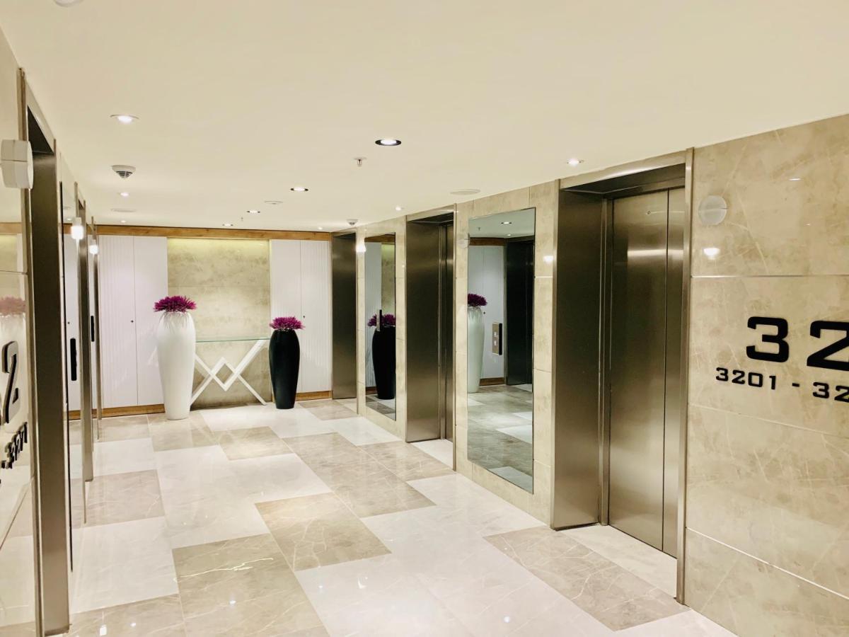 Royal Sea Breeze Apartments Μπατούμι Εξωτερικό φωτογραφία